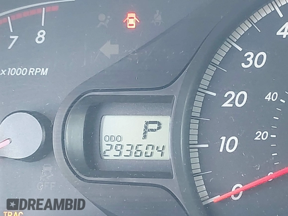 2012 Toyota Sienna LE AAS z VIN 5TDKK3DC7CS209567, wystawiony jako IAAI lot #42323115 z przebiegiem 293 604 mil mil oraz . Historia ofert i sprzedaży dostępna na DreamBid. Obrazek 16.