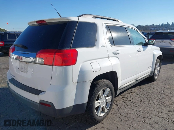 2010 GMC Terrain SLE-2 with VIN 2CTALDEW2A6381203, listed as a IAAI auction lot 41404389 with 128,082 mi miles. Bid and sale history available at carsss.com. Image 4.