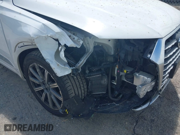 2018 Audi Q7 Premium Plus with VIN WA1LAAF70JD031855, listed as a IAAI auction lot 42267620 with 39,334 mi miles and . Bid and sale history available at DreamBid. Image 6.