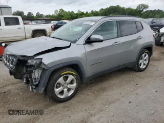 2019 Jeep Compass Latitude с VIN 3C4NJCBB1KT851572, выставлен на аукционе Copart как лот 53131635 с пробегом 77 875 миль миль и Списание • Salvage title. История ставок и продаж доступна на DreamBid. Изображение 1.