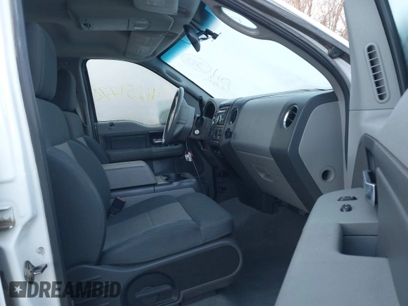 2008 Ford F-150 XLT with VIN 1FTPW14568FB11119, listed as a IAAI auction lot 41654772 with 136,426 mi miles. Bid and sale history available at carsss.com. Image 5.