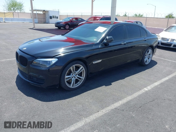 2011 BMW 7 Series 750Li с VIN WBAKB8C57BCY64762, выставлен на аукционе IAAI как лот 42521989 с пробегом 121 926 миль миль и . История ставок и продаж доступна на DreamBid. Изображение 2.