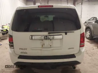 2015 Honda Pilot EX-L with VIN 5FNYF4H51FB019501, listed as a IAAI auction lot 42029926 with 170,755 mi miles and . Bid and sale history available at carsss.com. Image 16.