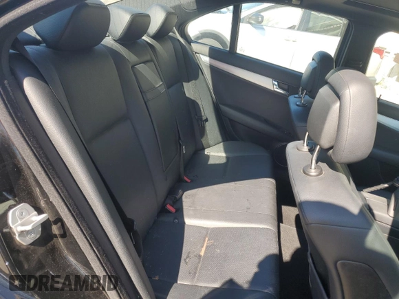 2008 Mercedes-Benz C 300 Sport с VIN WDDGF54X98F071729, выставлен на аукционе Copart как лот 57585265 с пробегом 113 472 миль миль и Списание • Salvage title. История ставок и продаж доступна на DreamBid. Изображение 10.