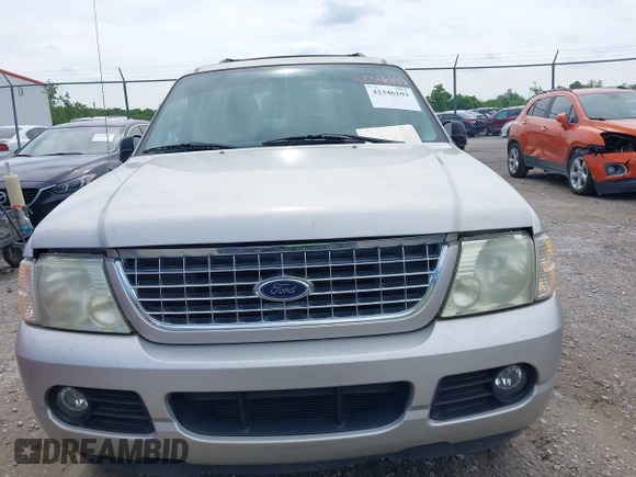 2004 Ford Explorer XLT z VIN 1FMZU73K34UA37992, wystawiony jako IAAI lot #42346103 z przebiegiem 192 043 mil mil oraz . Historia ofert i sprzedaży dostępna na DreamBid. Obrazek 6.
