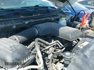 2020 Ram 1500 Express z VIN 3C6RR6KG1LG294686, wystawiony jako IAAI lot #42995188 z przebiegiem 187 520 mil mil oraz . Historia ofert i sprzedaży dostępna na DreamBid. Obrazek 18.