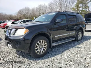 2011 Nissan Pathfinder SV z VIN 5N1AR1NB4BC615058, wystawiony jako Copart lot #51462065 z przebiegiem 186 841 mil mil oraz Czysty tytuł • Clean title. Historia ofert i sprzedaży dostępna na DreamBid. Obrazek 1.