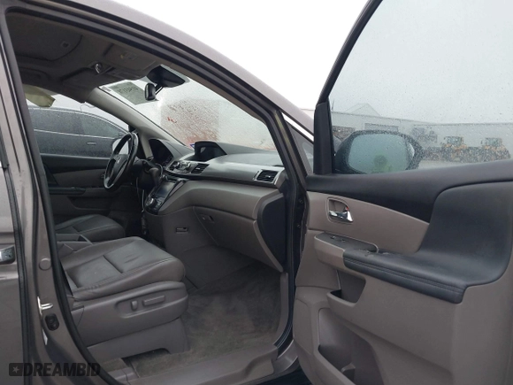 2016 Honda Odyssey EX-L with VIN 5FNRL5H68GB053576, listed as a IAAI auction lot 41543178 with 160,802 mi miles. Bid and sale history available at carsss.com. Image 5.