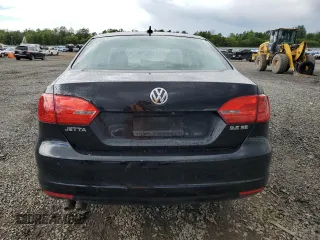2013 Volkswagen Jetta SE z VIN 3VWDP7AJXDM251251, wystawiony jako Copart lot #57757585 z przebiegiem 167 891 mil mil oraz Szkoda całkowita • Salvage title. Historia ofert i sprzedaży dostępna na DreamBid. Obrazek 6.