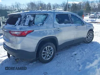 2018 Chevrolet Traverse LT Cloth with VIN 1GNEVGKW6JJ250654, listed as a IAAI auction lot 41188292 with 149,957 mi miles. Bid and sale history available at carsss.com. Image 4.