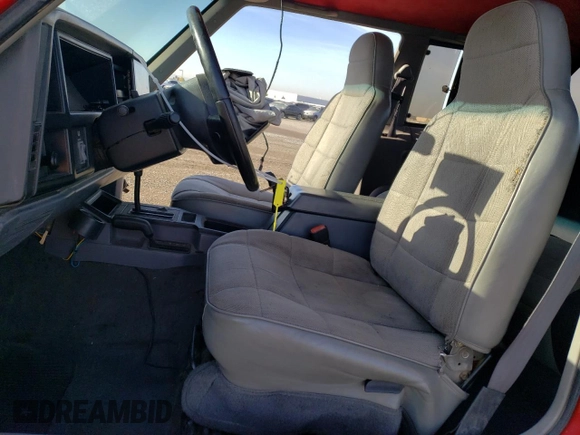 1996 Jeep Cherokee Sport with VIN 1J4FJ67S2TL167992, listed as a Copart auction lot 81329654 with 148,031 mi miles and Non Repairable. Bid and sale history available at carsss.com. Image 7.
