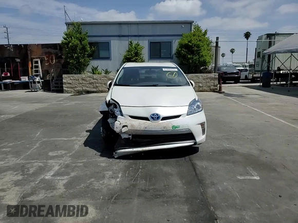 2014 Toyota Prius with VIN JTDKN3DP9E3053840, listed as a Copart auction lot 61880475 with 50,179 mi miles and Salvage title. Bid and sale history available at DreamBid. Image 13.