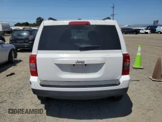 2014 Jeep Patriot High Altitude z VIN 1C4NJPFA3ED679743, wystawiony jako Copart lot #58660725 z przebiegiem 99 253 mil mil oraz Czysty tytuł • Clean title. Historia ofert i sprzedaży dostępna na DreamBid. Obrazek 6.
