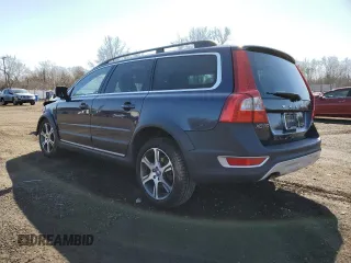 2012 Volvo XC70 T6 with VIN YV4902BZXC1127252, listed as a Copart auction lot 49504385 with 132,738 mi miles and Salvage Title. Bid and sale history available at DreamBid. Image 2.