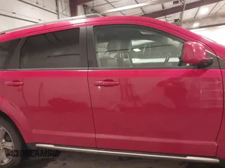 2017 Dodge Journey Crossroad Plus with VIN 3C4PDDGGXHT553461, listed as a IAAI auction lot 41401851 with 123,952 mi miles and . Bid and sale history available at DreamBid. Image 13.