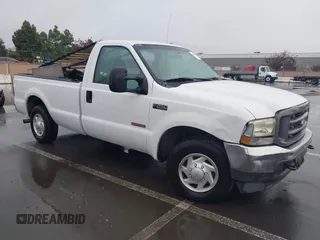 2004 Ford F-250 XL z VIN 1FTNF20P04ED86750, wystawiony jako IAAI lot #41197727 z przebiegiem 320 643 mil mil oraz . Historia ofert i sprzedaży dostępna na DreamBid. Obrazek 1.