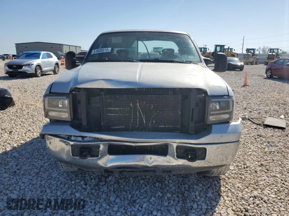 2005 Ford F-250 XL z VIN 1FTSX20P85EC59147, wystawiony jako Copart lot #51835615 z przebiegiem Nie podano mil oraz Szkoda całkowita • Salvage title. Historia ofert i sprzedaży dostępna na DreamBid. Obrazek 5.