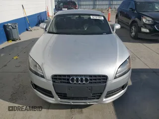 2009 Audi TT z VIN TRUKF38J391020407, wystawiony jako Copart lot #62101664 z przebiegiem 91 585 mil mil oraz Szkoda całkowita • Salvage title. Historia ofert i sprzedaży dostępna na DreamBid. Obrazek 5.