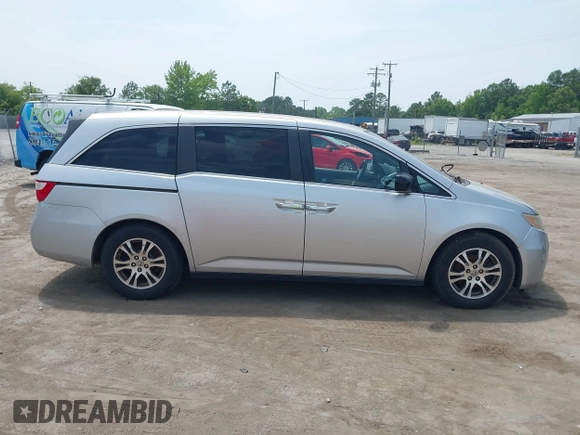 2011 Honda Odyssey EX-L с VIN 5FNRL5H62BB095069, выставлен на аукционе IAAI как лот 42420370 с пробегом 362 497 миль миль и . История ставок и продаж доступна на DreamBid. Изображение 13.