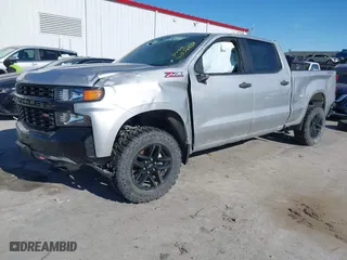 2019 Chevrolet Silverado 1500 Custom Trail Boss with VIN 3GCPYCEF2KG276295, listed as a IAAI auction lot 41376338 with 68,336 mi miles. Bid and sale history available at carsss.com. Image 18.