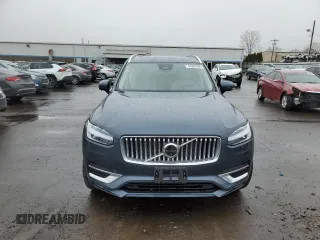 2024 Volvo XC90 Plus Bright Theme with VIN YV4L12PE9R1146411, listed as a Copart auction lot 47857085 with 21,892 mi miles and Salvage Title. Bid and sale history available at DreamBid. Image 5.