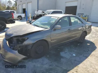 2004 Toyota Camry LE with VIN 4T1BE32K24U896189, listed as a Copart auction lot 45457855 with 334,123 mi miles and Salvage Title. Bid and sale history available at carsss.com. Image 1.