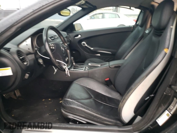 2007 Mercedes-Benz SLK 280 z VIN WDBWK54F07F147201, wystawiony jako Copart lot #55793015 z przebiegiem 199 277 mil mil oraz Szkoda całkowita • Salvage title. Historia ofert i sprzedaży dostępna na DreamBid. Obrazek 7.