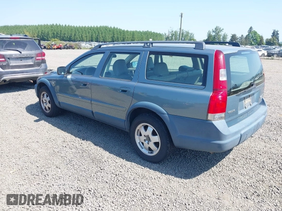 2002 Volvo V70 with VIN YV1SZ58D521073150, listed as a IAAI auction lot 42149444 with Not Provided miles and . Bid and sale history available at DreamBid. Image 3.