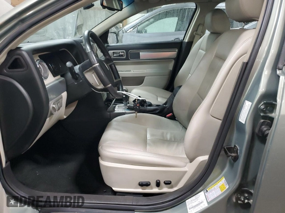 2008 Lincoln MKZ with VIN 3LNHM28T58R629763, listed as a Copart auction lot 51711435 with 88,828 mi miles and Salvage title. Bid and sale history available at DreamBid. Image 7.