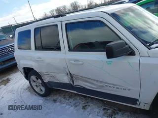 2016 Jeep Patriot High Altitude with VIN 1C4NJPFA8GD784622, listed as a IAAI auction lot 41216673 with 158,152 mi miles and . Bid and sale history available at DreamBid. Image 6.