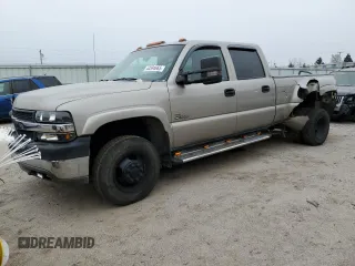 2002 Chevrolet Silverado 3500 LT with VIN 1GCJK33192F113210, listed as a Copart auction lot 44594665 with 159,186 mi miles and Salvage Title. Bid and sale history available at carsss.com. Image 1.