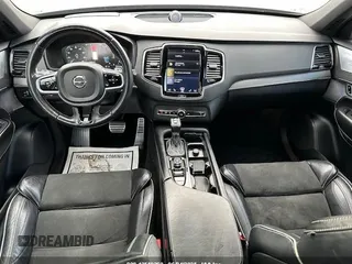 2018 Volvo XC90 R-Design z VIN YV4A22PMXJ1205174, wystawiony jako IAAI lot #42559268 z przebiegiem 144 965 mil mil oraz . Historia ofert i sprzedaży dostępna na DreamBid. Obrazek 11.