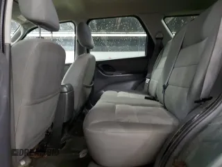 2007 Ford Escape Hybrid z VIN 1FMCU59H47KB00703, wystawiony jako Copart lot #51688245 z przebiegiem 194 296 mil mil oraz Szkoda całkowita • Salvage title. Historia ofert i sprzedaży dostępna na DreamBid. Obrazek 10.