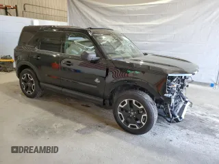 2024 Ford Bronco Sport Outer Banks with VIN 3FMCR9C64RRE30484, listed as a Copart auction lot 56009475 with 3,035 mi miles and Salvage title. Bid and sale history available at DreamBid. Image 4.