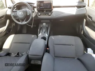 2024 Toyota Corolla LE z VIN JTDB4MEE3R3022112, wystawiony jako Copart lot #57674255 z przebiegiem 21 333 mil mil oraz Szkoda całkowita • Salvage title. Historia ofert i sprzedaży dostępna na DreamBid. Obrazek 8.