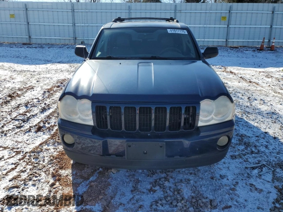 2006 Jeep Grand Cherokee Laredo with VIN 1J4HS48N56C210325, listed as a Copart auction lot 41911175 with 172,267 mi miles and Salvage Title. Bid and sale history available at carsss.com. Image 5.
