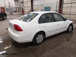 2003 Honda Civic LX with VIN 2HGES16573H598145, listed as a IAAI auction lot 41651885 with 254,523 mi miles. Bid and sale history available at carsss.com. Image 4.