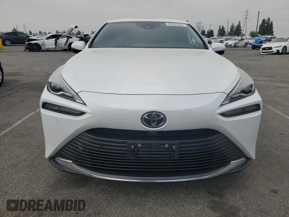 2023 Toyota Mirai XLE with VIN JTDAAAAA8PA009516, listed as a Copart auction lot 62543395 with 27,867 mi miles and Salvage title. Bid and sale history available at DreamBid. Image 5.