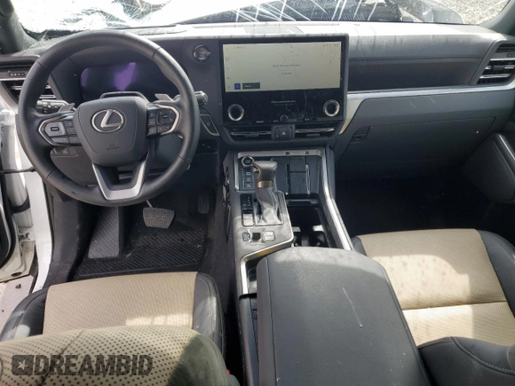 2024 Lexus GX 550 Premium z VIN JTJTBCDX5R5016112, wystawiony jako Copart lot #47686805 z przebiegiem 11 688 mil mil oraz Szkoda całkowita • Salvage title. Historia ofert i sprzedaży dostępna na DreamBid. Obrazek 8.