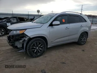 2013 Kia Sorento SX with VIN 5XYKWDA2XDG319582, listed as a Copart auction lot 89189065 with 200,976 mi miles and Salvage Title. Bid and sale history available at carsss.com. Image 1.
