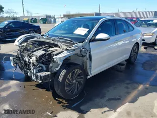 2019 Volkswagen Jetta SEL Premium with VIN 3VWG57BU8KM069380, listed as a IAAI auction lot 41701845 with 50,107 mi miles. Bid and sale history available at carsss.com. Image 18.