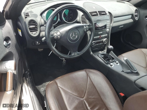 2005 Mercedes-Benz SLK-Class with VIN WDBWK56F95F039444, listed as a Copart auction lot 59275854 with 100,681 mi miles and Salvage Title. Bid and sale history available at carsss.com. Image 8.