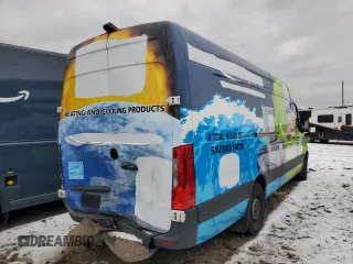2019 Mercedes-Benz Sprinter Cargo Cargo with VIN W1W4EDHY3KT018518, listed as a Copart auction lot 83716524 with Not Provided miles and Salvage Title. Bid and sale history available at DreamBid. Image 3.