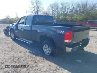 2011 GMC Sierra 1500 with VIN 1GTR2VE30BZ114967, listed as a IAAI auction lot 42043871 with 115,028 mi miles and . Bid and sale history available at DreamBid. Image 3.