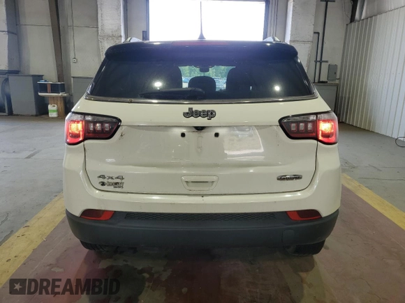 2020 Jeep Compass Latitude with VIN 3C4NJDBB8LT112495, listed as a Copart auction lot 60070765 with 63,055 mi miles and Salvage title. Bid and sale history available at DreamBid. Image 6.