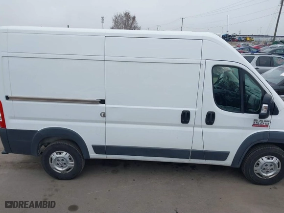 2018 Ram ProMaster Cargo Van with VIN 3C6TRVBG3JE124211, listed as a IAAI auction lot 41733258 with 132,690 mi miles. Bid and sale history available at carsss.com. Image 13.