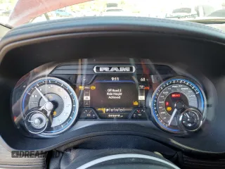 2019 Ram 1500 Limited with VIN 1C6SRFHT2KN856963, listed as a Copart auction lot 58815325 with 45,610 mi miles and Salvage title. Bid and sale history available at DreamBid. Image 9.