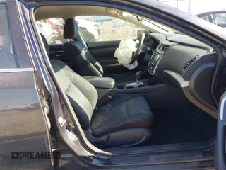 2018 Nissan Altima SR with VIN 1N4AL3AP9JC239996, listed as a IAAI auction lot 41822378 with 118,690 mi miles and . Bid and sale history available at carsss.com. Image 5.