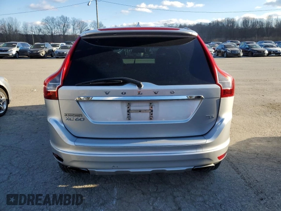 2015 Volvo XC60 T5 Drive-E Premier z VIN YV426MDB5F2589356, wystawiony jako Copart lot #87442424 z przebiegiem 201 631 mil mil oraz Czysty tytuł • Clean title. Historia ofert i sprzedaży dostępna na DreamBid. Obrazek 6.