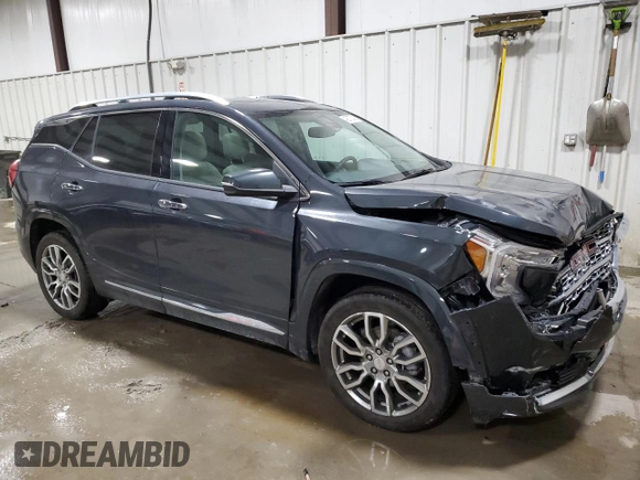 2022 GMC Terrain Denali with VIN 3GKALXEV2NL212602, listed as a Copart auction lot 42675245 with 23,893 mi miles and Salvage title. Bid and sale history available at DreamBid. Image 4.